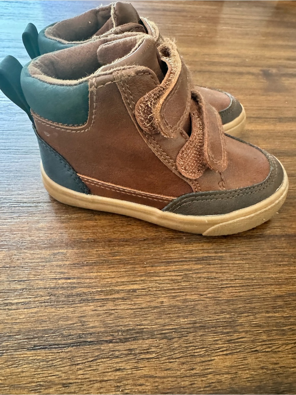 Cat & Jack Brown and Dark Green Kids High-Top Boots